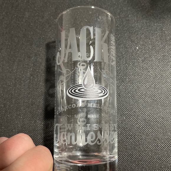 Jack Daniels High Ball glasses (2) - Picture 5 of 7